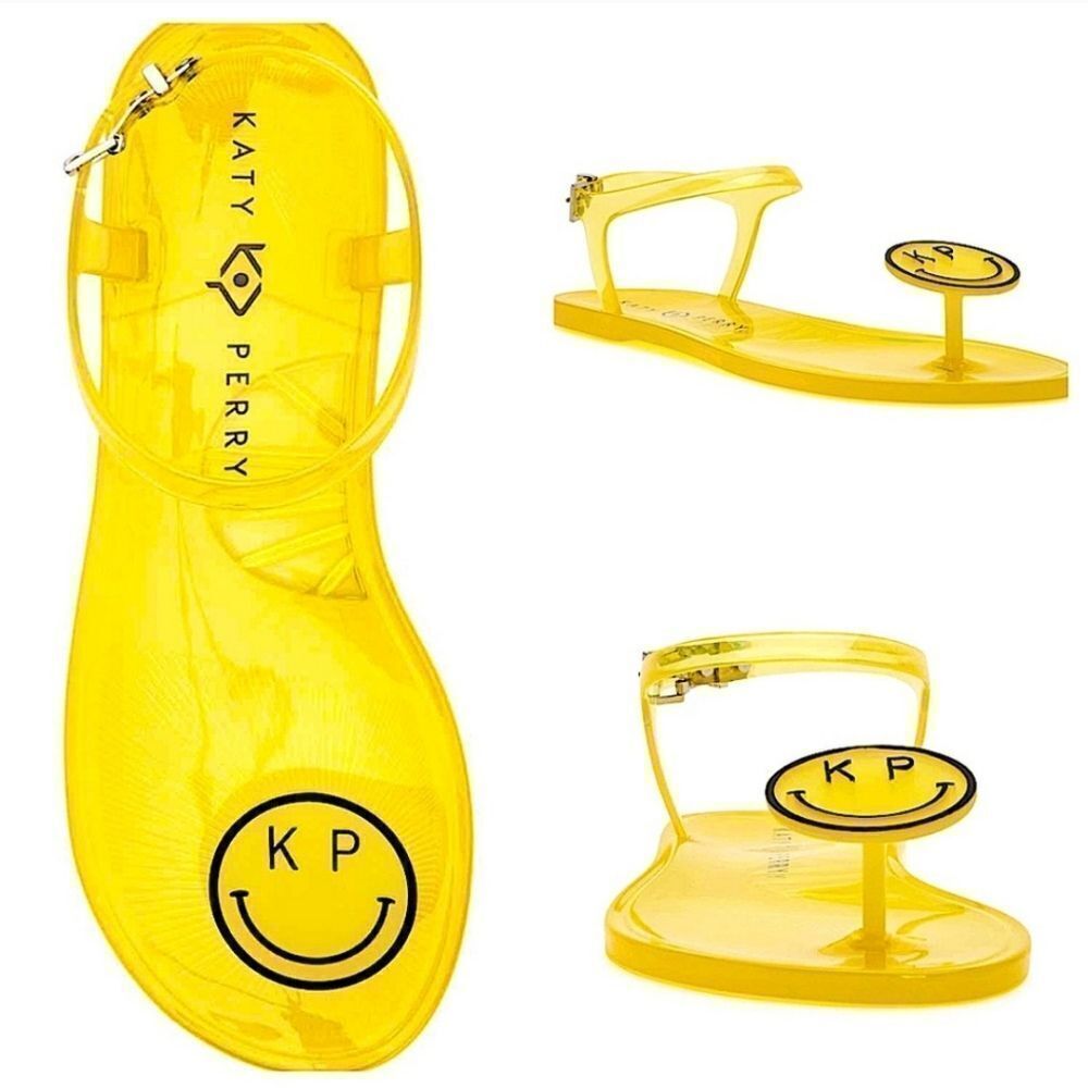 New Katy Perry Women's The Geli Flat Sandal size smile face yellow buckle size 6